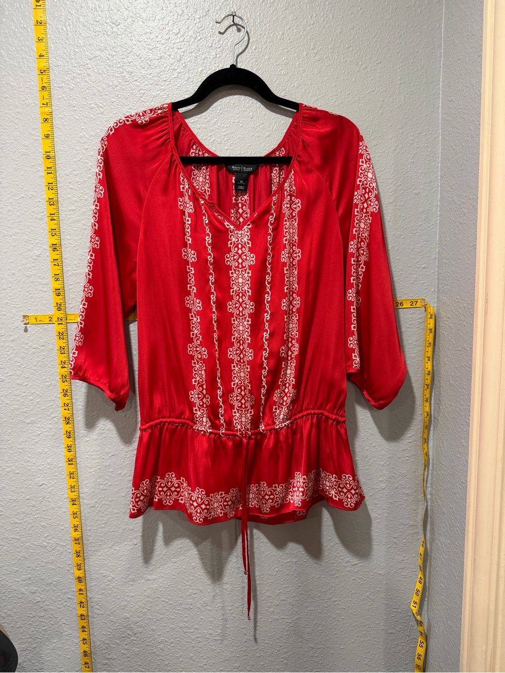 White House Black Market Red Medallion Print Peplum Blouse Size 10